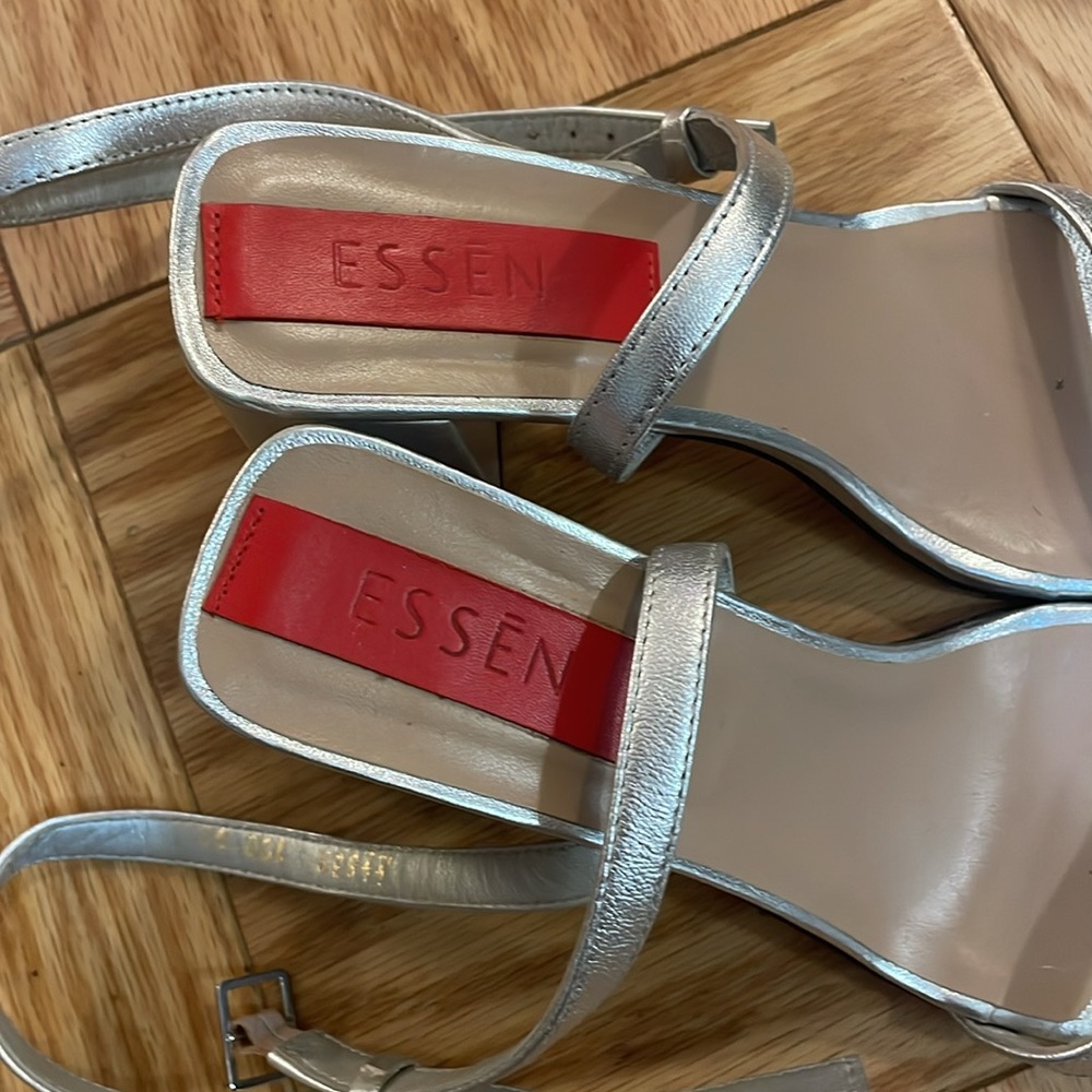 Essen Heels - The Elevated Essential - Silver - Picture 12 of 14